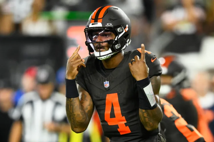 Watson leads another game-winning drive, Szmyt hits 56-yard FG and Browns beat Steelers 27-24